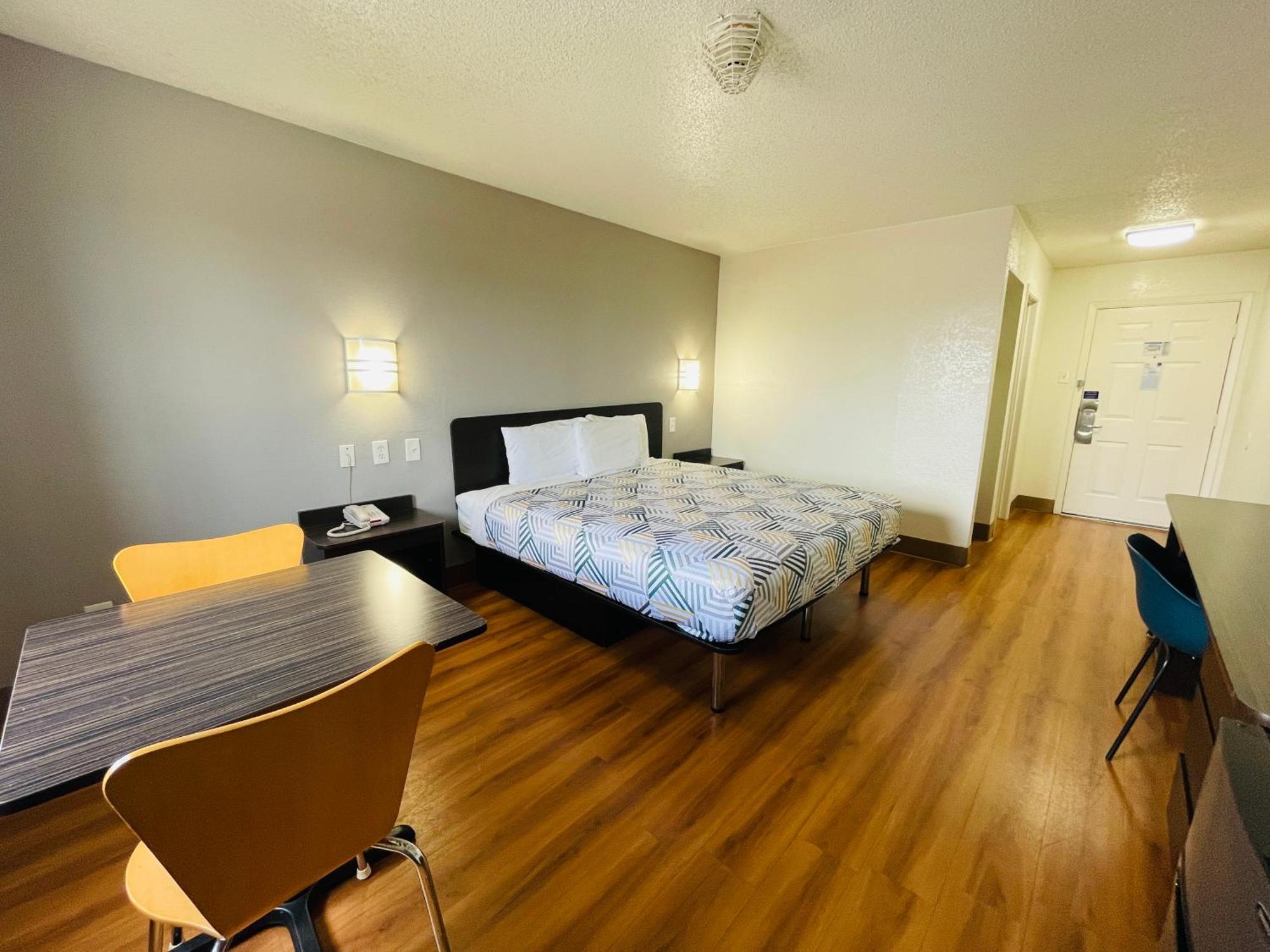 Motel 6-Duncanville, Tx - Dallas ภายนอก รูปภาพ